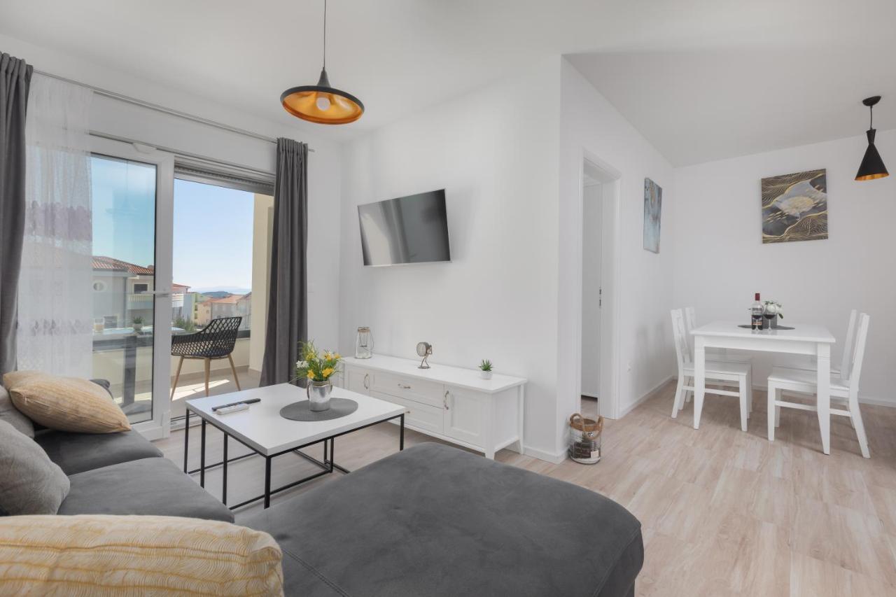 Apartment Second Ivana Макарска Экстерьер фото