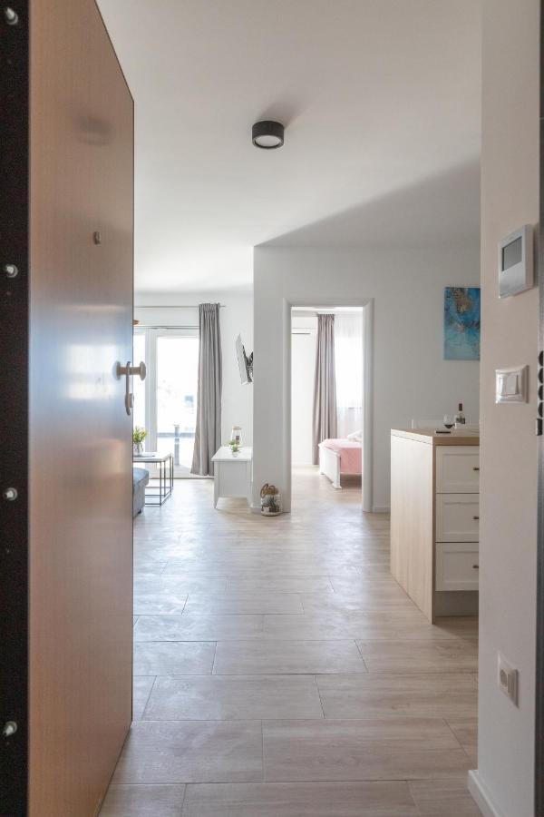 Apartment Second Ivana Макарска Экстерьер фото