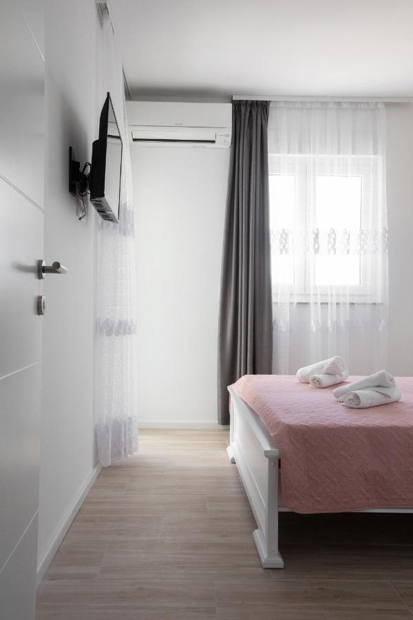 Apartment Second Ivana Макарска Экстерьер фото